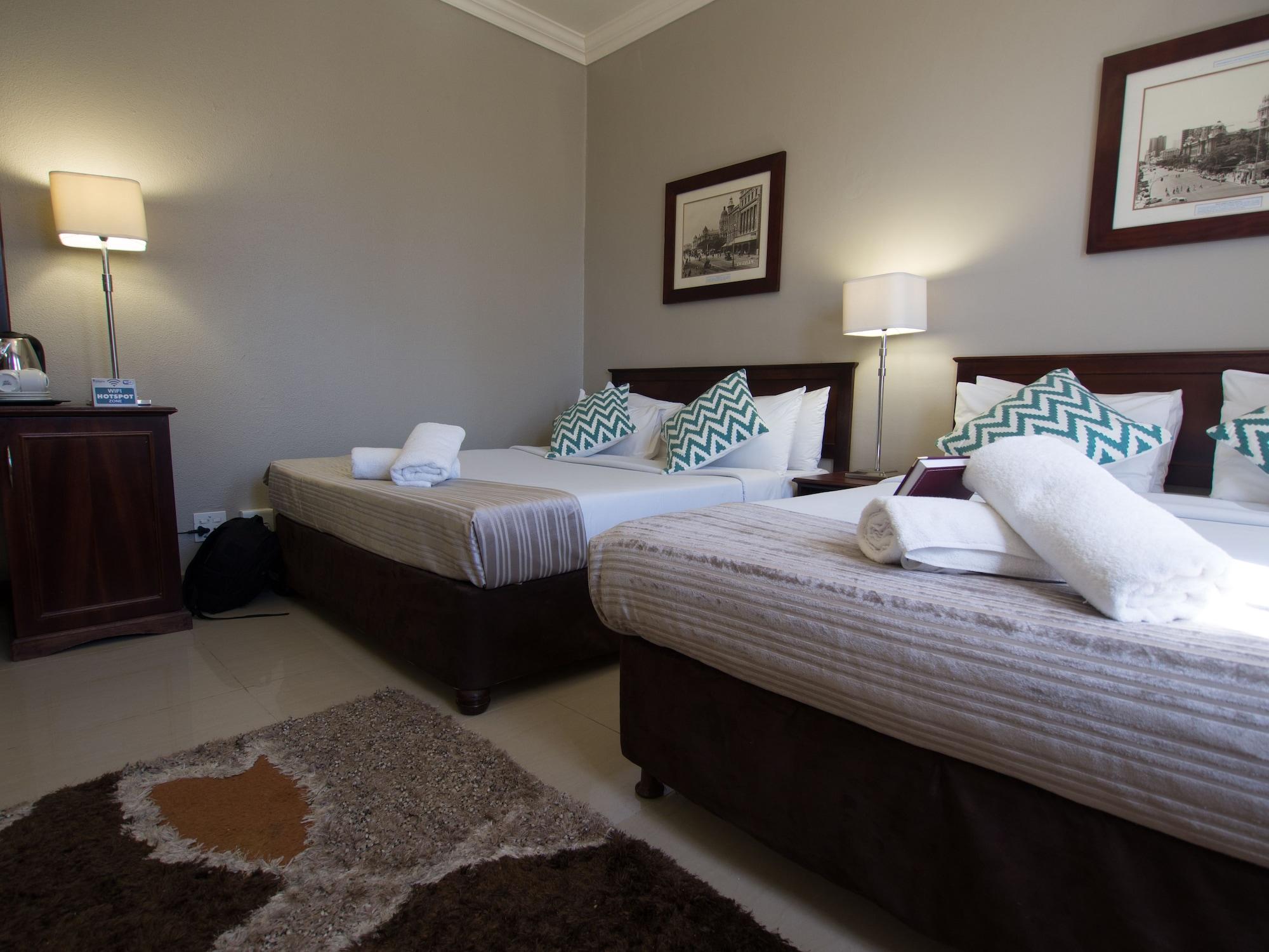 Hotel Albany